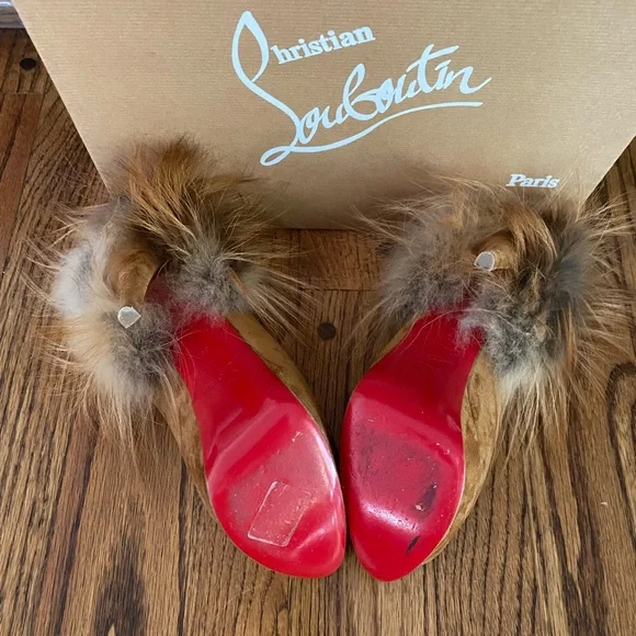 CHRISTIAN LOUBOUTIN Suede Royal Fox Lady Fur 150 Pumps - Size 39 - Picture 6 of 8